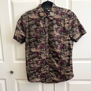 GBG Men's Camouflage Floral Shirt - Multicolor